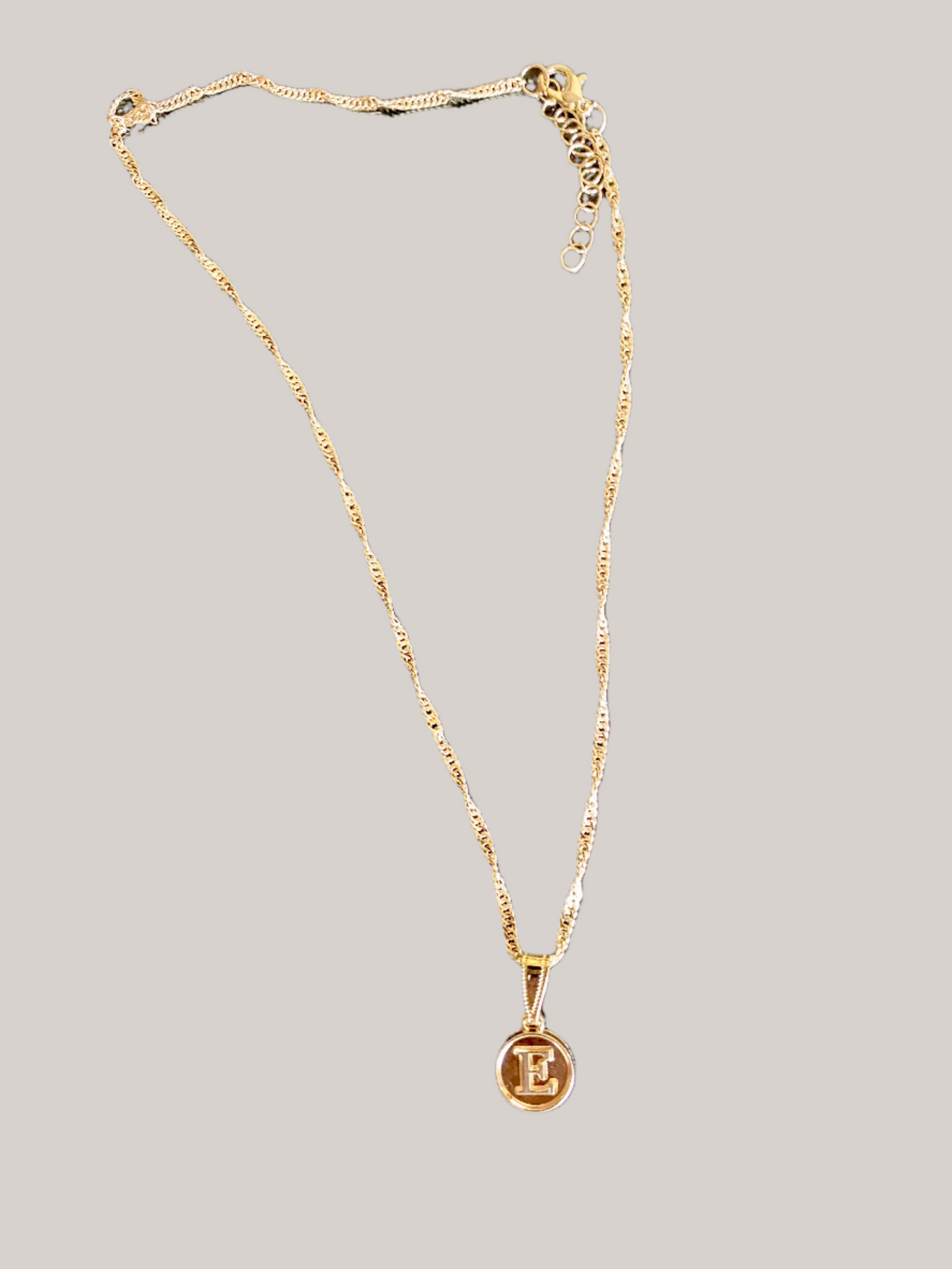 initial necklace gold